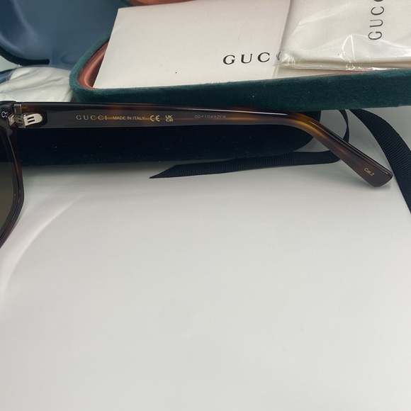 New Authentic Gucci GG0450S 003 57 Men's Sunglasses - Picture 12 of 14